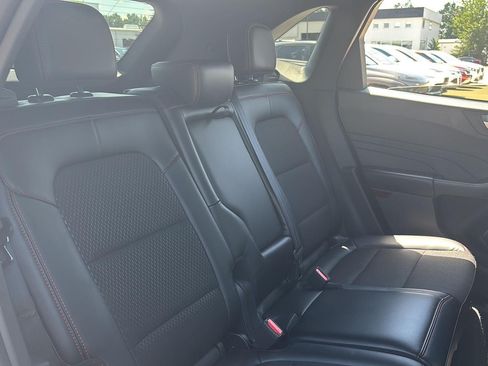 Used 2025 Ford Escape ST-Line AWD/4WD image 21