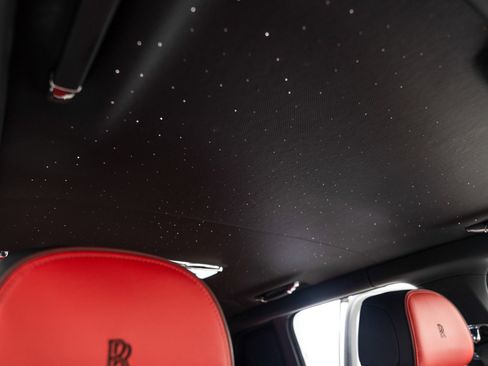 Used 2023 Rolls-Royce Cullinan Black Badge w/ Dark Exterior Package image 33