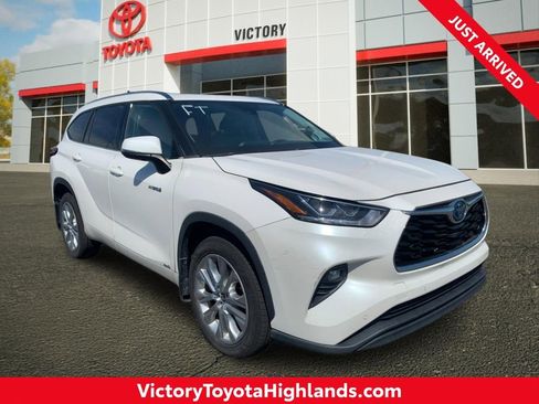 Used 2020 Toyota Highlander Limited AWD/4WD image 1