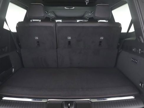 New 2026 Jeep Grand Wagoneer Summit AWD/4WD image 33