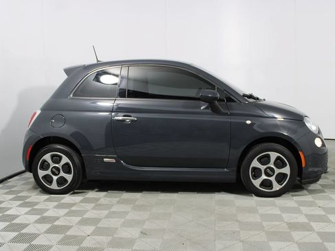 Used 2018 FIAT 500 e FWD image 40
