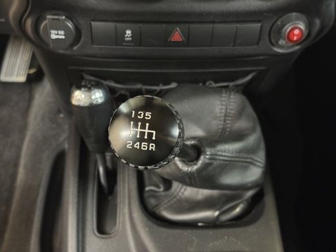 Used 2016 Jeep Wrangler Unlimited Sport w/ Connectivity Group image 31