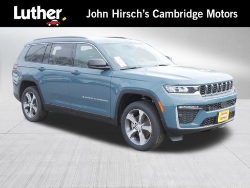 New 2026 Jeep Grand Cherokee L Limited w/ Luxury Tech Group II AWD/4WD image 1