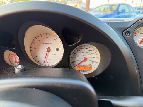 Used 2004 Dodge Viper SRT-10 image 39