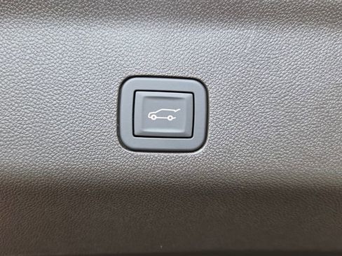 New 2026 GMC Yukon XL Elevation w/ Elevation Premium Package image 17