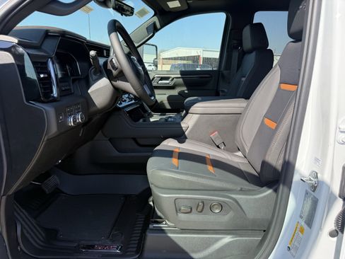 New 2026 GMC Sierra 2500 AT4 w/ AT4 Premium Plus Package image 22
