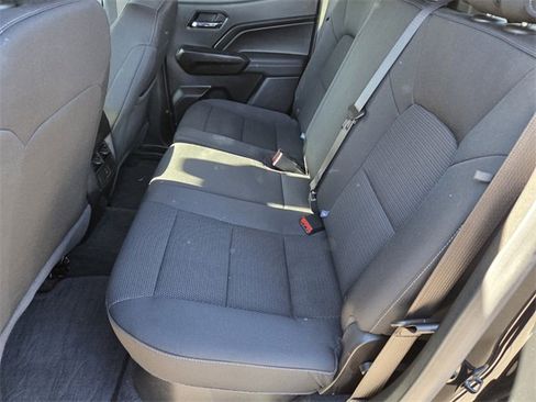 Used 2024 Chevrolet Colorado LT w/ LT Convenience Package image 11