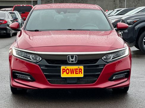 Used 2018 Honda Accord Sport image 9