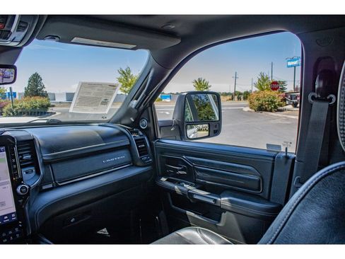 Used 2023 RAM 2500 Limited AWD/4WD image 20