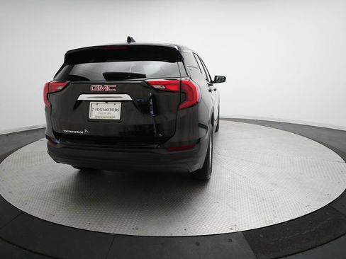 Used 2021 GMC Terrain SLE w/ LPO, Floor Liner Package FWD image 13