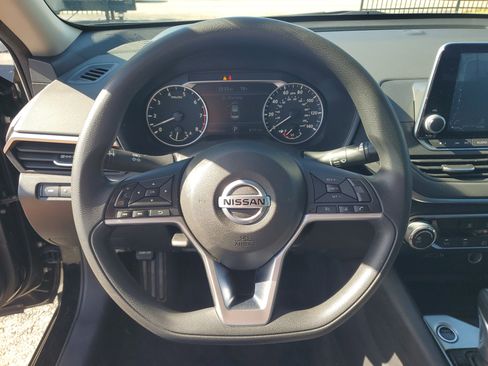 Certified 2020 Nissan Altima 2.5 S image 16