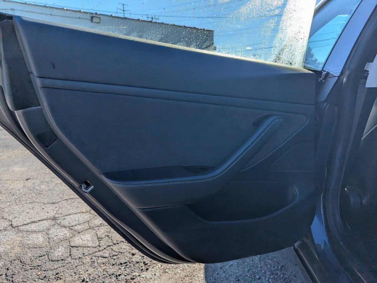 Used 2017 Tesla Model 3 Long Range RWD image 14