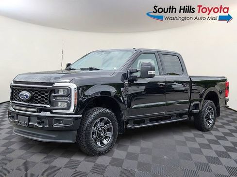 Used 2024 Ford F250 Lariat w/ Lariat Ultimate Package AWD/4WD image 3