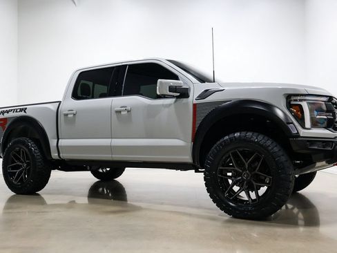 Used 2026 Ford F150 Raptor w/ Equipment Group 803A Raptor R AWD/4WD image 65