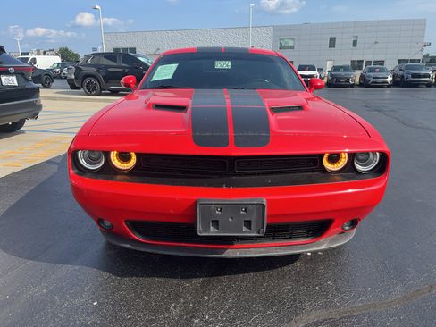 Used 2023 Dodge Challenger SXT w/ Blacktop Package AWD/4WD image 5