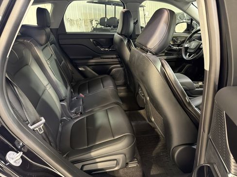 Used 2022 Lincoln Corsair FWD image 11
