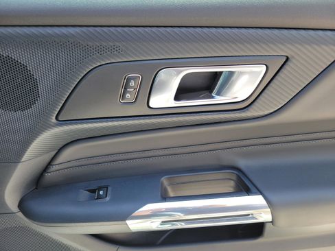 Used 2024 Ford Mustang GT Premium RWD image 8