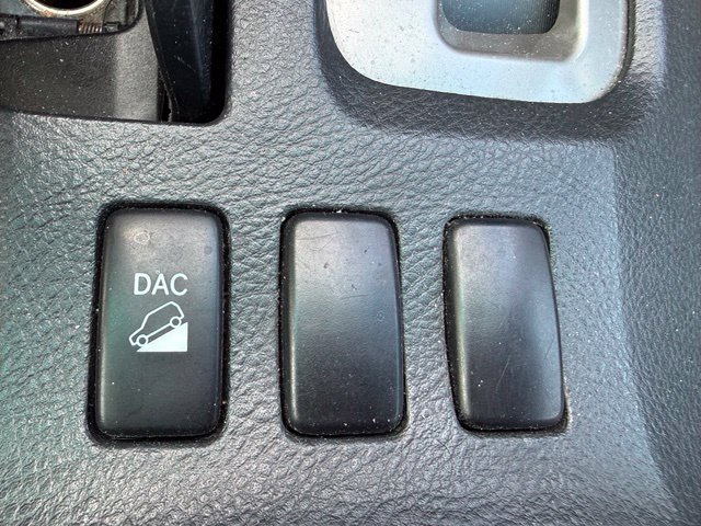 Used 2005 Toyota 4Runner Sport AWD/4WD image 22