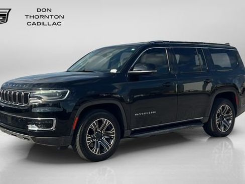 Used 2022 Jeep Wagoneer Series III w/ Convenience Group I AWD/4WD image 1