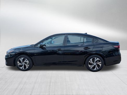 Used 2025 Subaru Legacy Premium AWD/4WD image 4