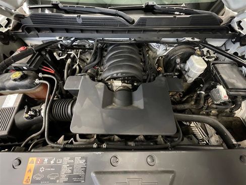 Used 2017 Chevrolet Silverado 1500 LT w/ All Star Edition AWD/4WD image 19