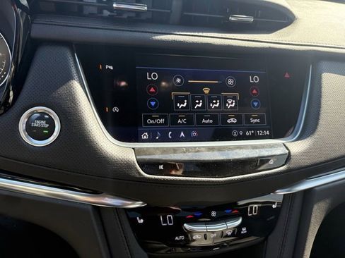 Certified 2025 Cadillac XT5 Premium Luxury image 28