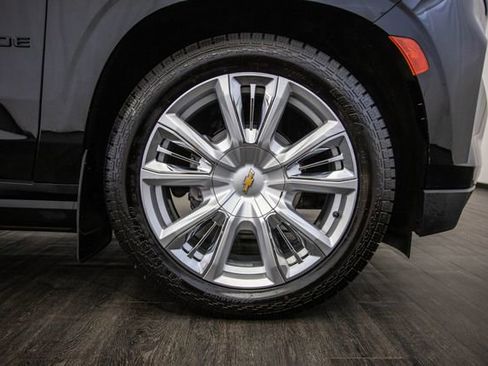 Used 2021 Chevrolet Tahoe High Country AWD/4WD image 44
