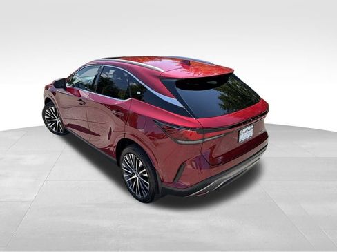 Used 2023 Lexus RX 350 Premium Plus w/ Accessory Package AWD/4WD image 4