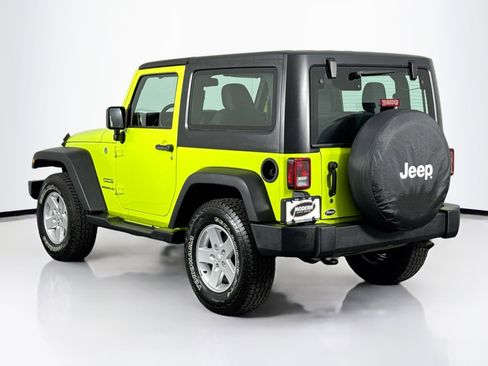 Used 2016 Jeep Wrangler Sport AWD/4WD image 9