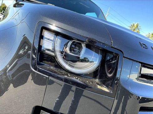 New 2026 Land Rover Defender 130 S image 34