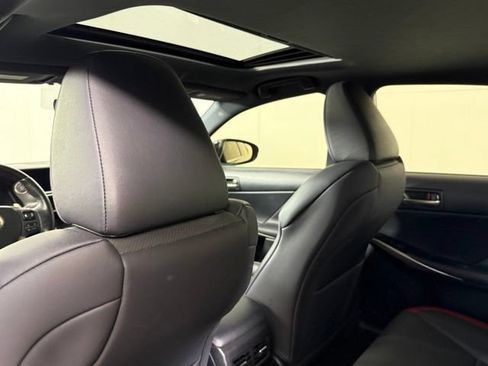 Used 2019 Lexus IS 300 w/ Navigation Package RWD image 26