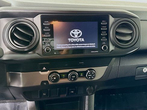 Used 2021 Toyota Tacoma SR image 18