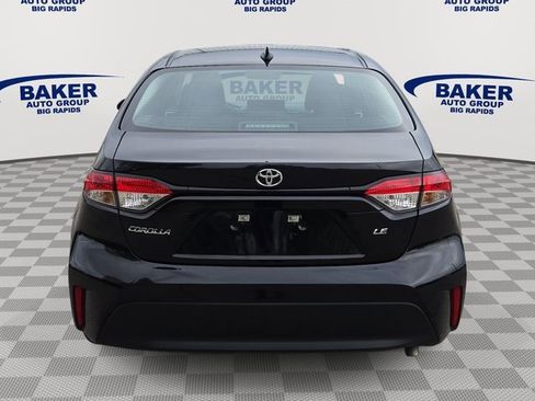 Used 2024 Toyota Corolla LE image 5