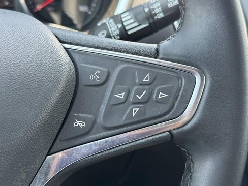 Used 2024 Chevrolet Equinox LT w/ LPO, Floor Liner Package FWD image 17