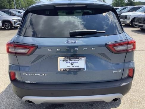 Used 2023 Ford Escape Platinum AWD/4WD image 6