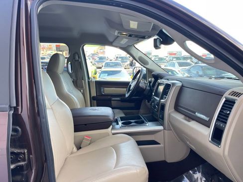 Used 2013 RAM 3500 Laramie w/ Cold Weather Group image 31
