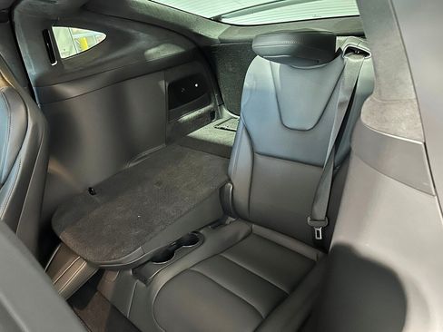 Used 2023 Tesla Model X AWD/4WD image 12