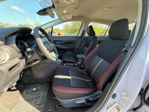New 2025 Nissan Versa SR w/ Trunk Package image 12