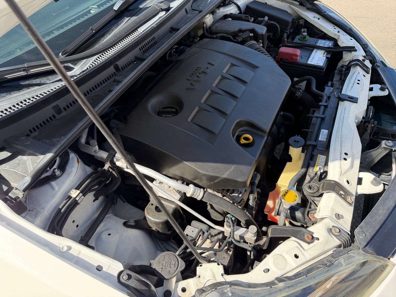 Used 2017 Toyota Corolla L w/ Carpet Mat Package (TMS) FWD image 29