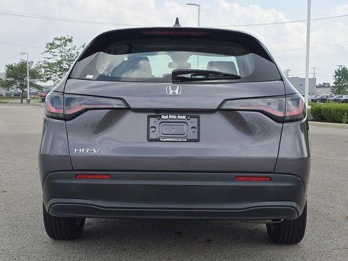 Used 2023 Honda HR-V LX image 16