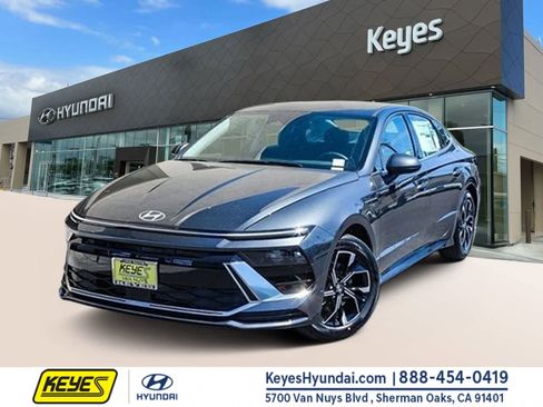 Certified 2025 Hyundai Sonata SEL image 1