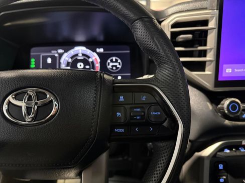 Used 2024 Toyota Tundra Limited AWD/4WD image 13