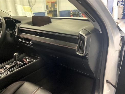 Used 2023 MAZDA CX-50 AWD 2.5 S w/ Cargo Package image 13