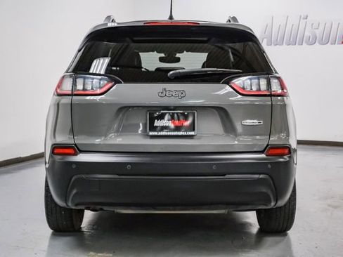 Used 2020 Jeep Cherokee Latitude Plus w/ Comfort/Convenience Group image 11