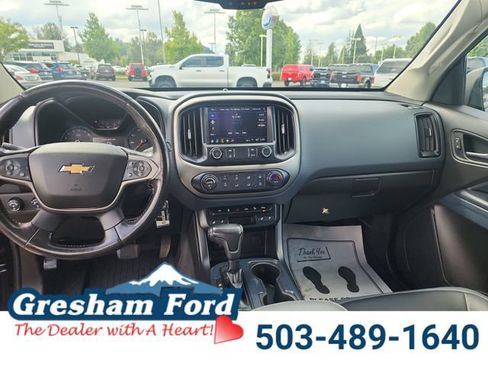 Used 2021 Chevrolet Colorado Z71 AWD/4WD image 15