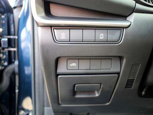 Used 2021 MAZDA MAZDA3 s image 17