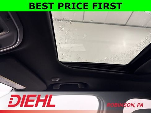 New 2026 Jeep Grand Cherokee Laredo X AWD/4WD image 33