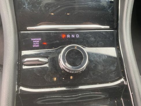 Used 2022 Jeep Grand Cherokee Limited AWD/4WD image 24