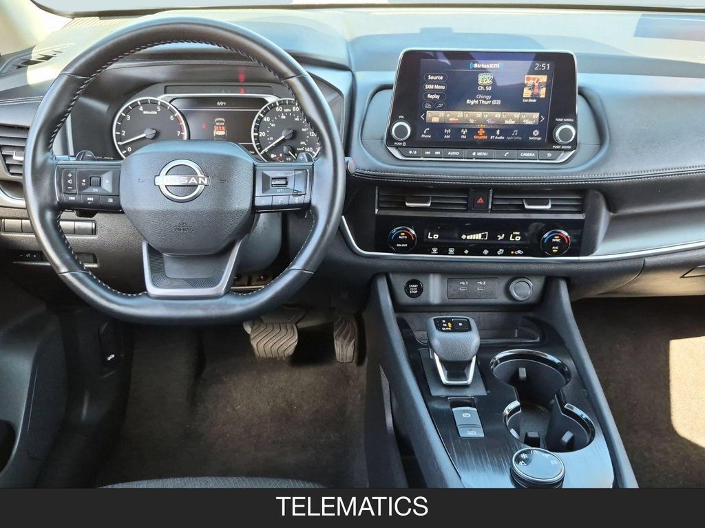 Used 2025 Nissan Rogue SV AWD/4WD image 13