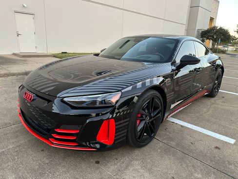 Used 2023 Audi RS e-tron GT image 54